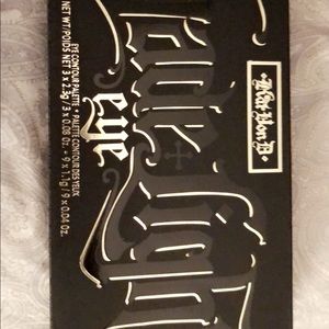 Kat von d contour palette
